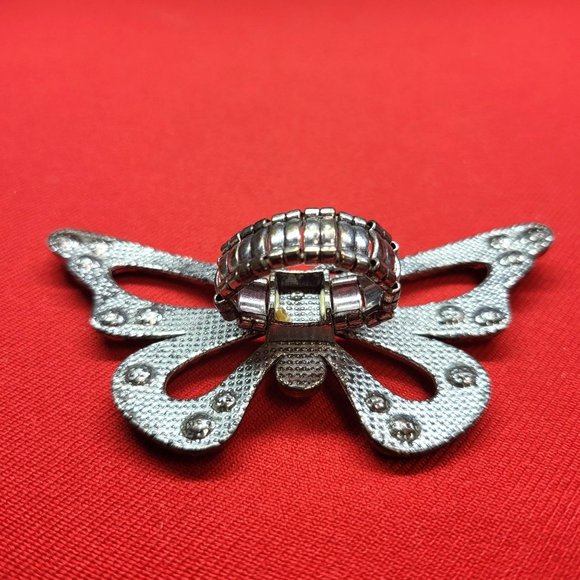 Large Crystal Butterfly Stretch Ring - Picture 5 of 12